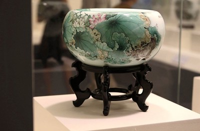 釉色新生 中国当代陶瓷艺术展中的创新与传承